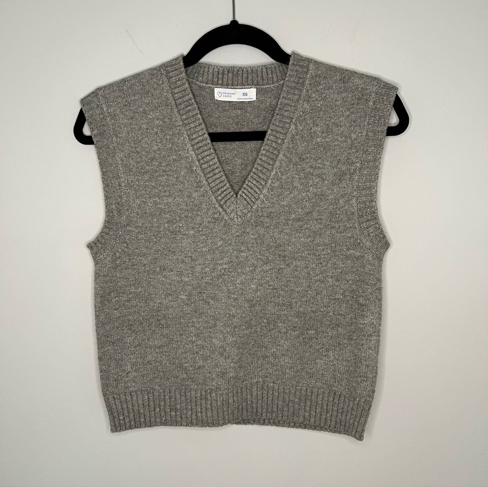 Primark Cares Sweater Vest – Size XS
